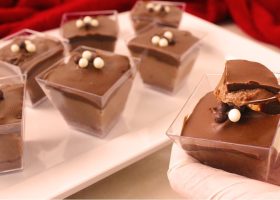 طريقة عمل حلى الكاسات بثلاث مكونات