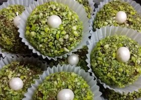 طريقة عمل الفستق الأخضر الكذاب