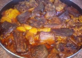 طريقةعمل صينية بطاطس باللحمة