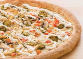 طريقة عمل بيتزا رانش بالدجاج