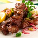 طريقة عمل بيض الغنم بدبس الرمان