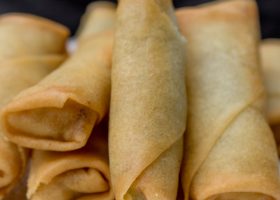 طريقة عمل رقاقات البيتزا