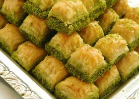 طريقة عمل بقلاوة ب10 دقائق