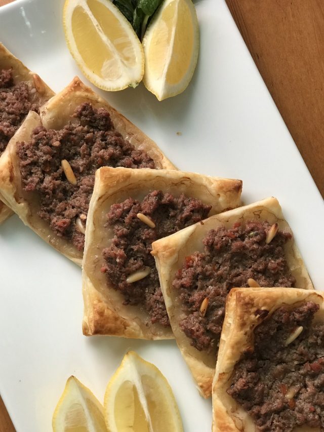 طريقة لحم بعجين البف باستري