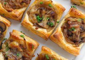 طريقة عمل البف باستيري بحشوة الفطر