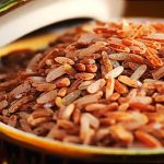 طريقة عمل الأرز البني بالأعشاب