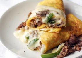 طريقة عمل لفائف الستيك بالجبن