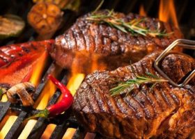 طريقة عمل لحم مشوي على الصاج