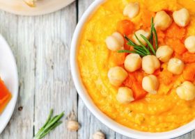 طريقة عمل متبل القرع الأصفر الحار