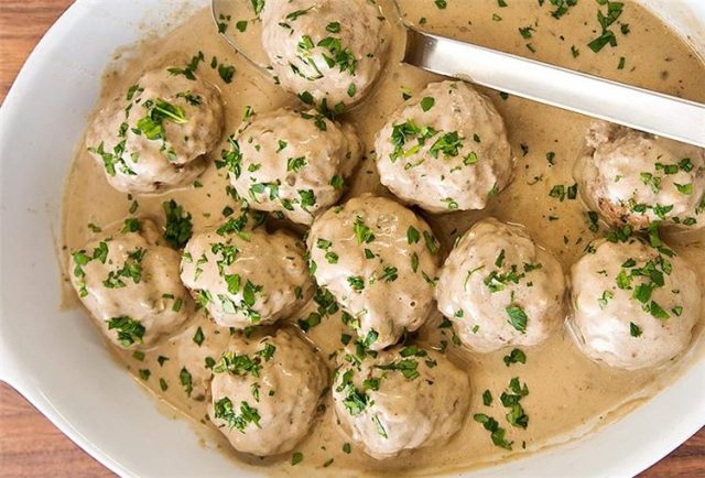 طريقة عمل كفتة بالصوص البني