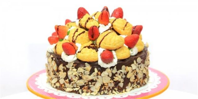 طريقة عمل كيك البروفيترول