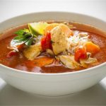 طريقة عمل شوربة الكلماري بالخضار