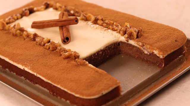 طريقة عمل بسبوسة بالقرفة