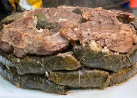 طريقة عمل ورق العنب باللحمة الضانى