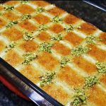 طريقة عمل بسبوسة الكاروهات بالقشطة