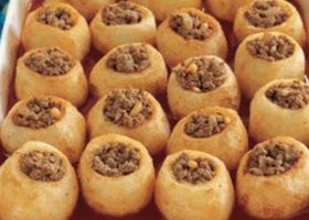 طريقة عمل اكواب البطاطس المحشية بالكفتة