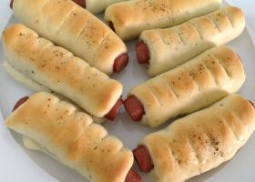 طريقة عمل فطائر ميني هوت دوج