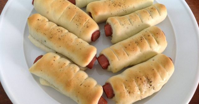 طريقة عمل فطائر ميني هوت دوج