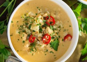 طريقة عمل شوربة جوز الهند التايلندية