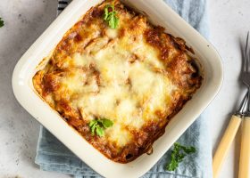 طريقة عمل البطاطس بالبشاميل والخضار