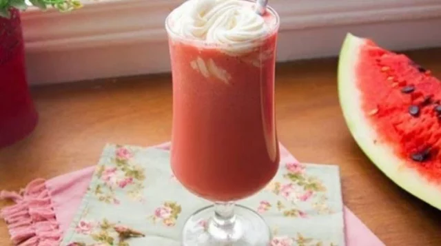 طريقةعمل سموثي البطيخ بالكريمة