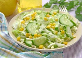 طريقة عمل سلطة ملفوف بالذرة