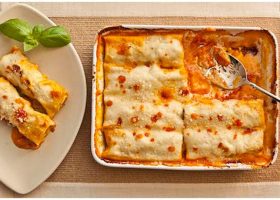 طريقة عمل كانيلوني باللحم المفروم والكريمة