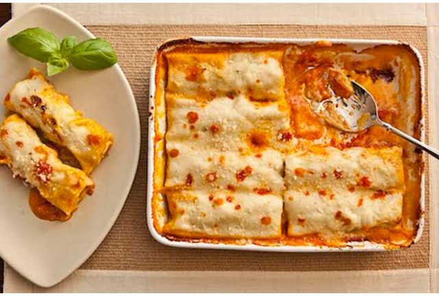 طريقة عمل كانيلوني باللحم المفروم والكريمة