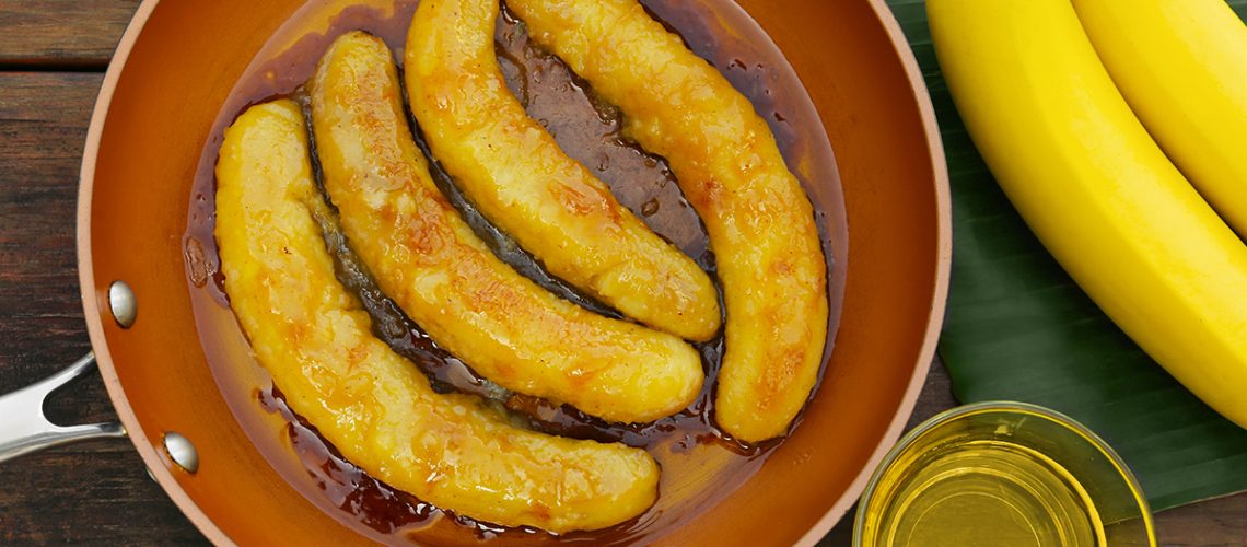 طريقة عمل موز مكرمل بالقرفة