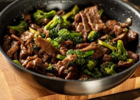 طريقة عمل شرائح اللحم بالبروكلي للرجيم