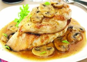 طريقة عمل فيليه السمك بالمشروم والكريمة