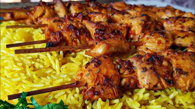طريقة عمل أرز مدخن بالشيش طاووق