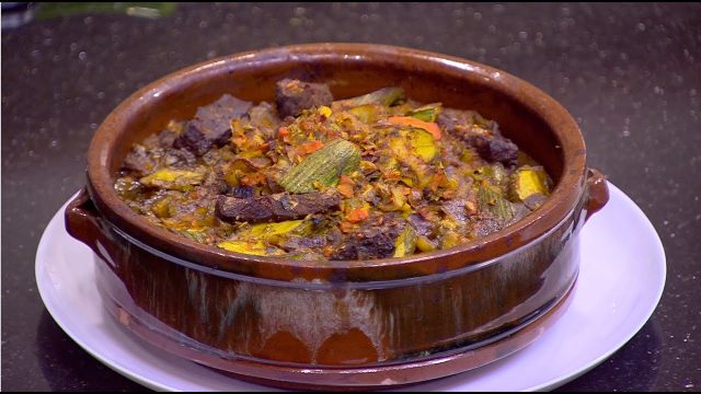 طريقة عمل طاجن الكوسا باللحم