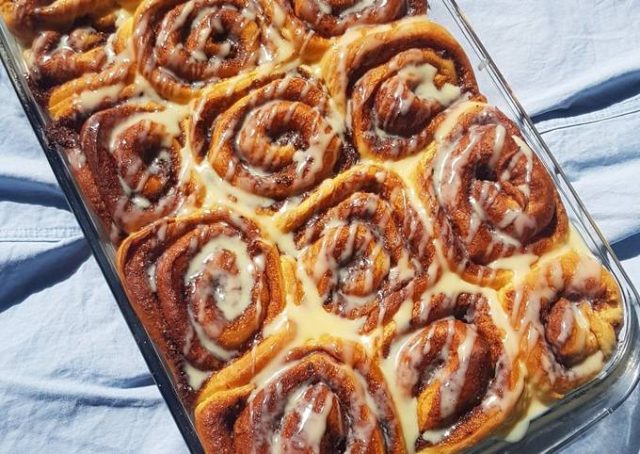 طريقة عمل سينابون التفاح