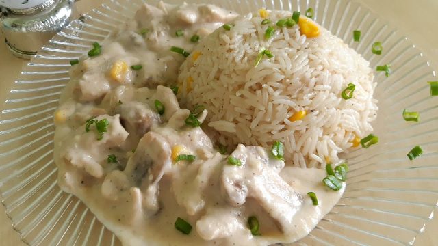 طريقة عمل دجاج بالكريمة مع الأرز