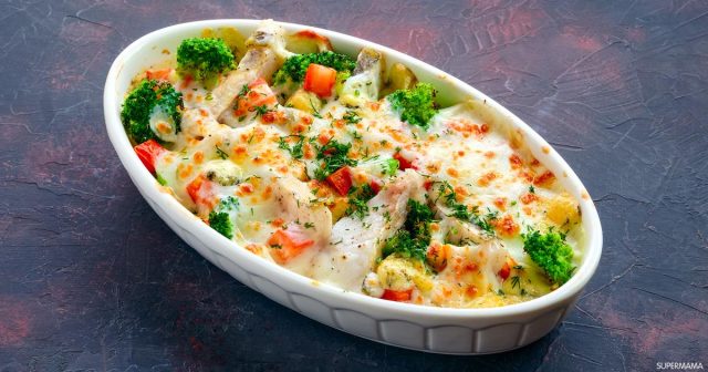 طريقة عمل صينية خضار بالفرن بالجبن