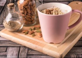 طريقة عمل قهوة اللوز الحجازية الحلوة