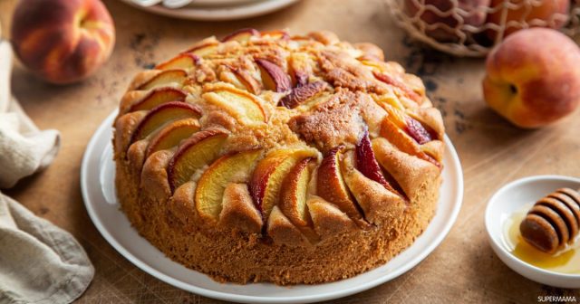 طريقة عمل كيكة الدراق والجوز