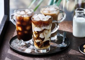 طريقة عمل قهوة مثلجة بالحليب