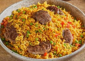 طريقة عمل الأرز المدخن باللحم