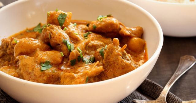 طريقة عمل دجاج هندي بالزبادي