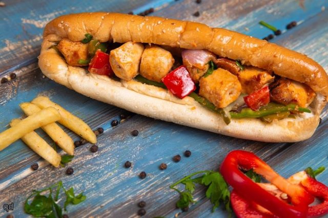 طريقة عمل ساندويش شيش طاووق للرجيم