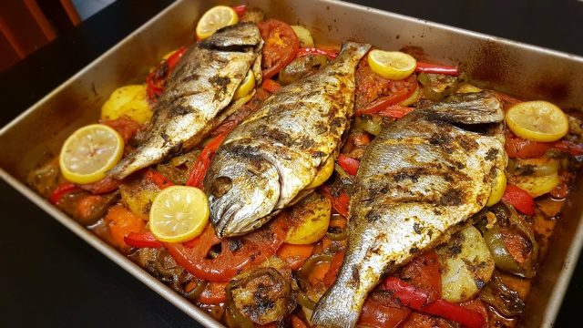 طريقة عمل طاجن السمك بالفرن للرجيم