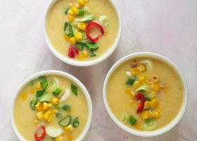 طريقة عمل شوربة اللحم بحبوب الذرة والخضراوات