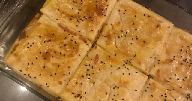 طريقة عمل صينية دجاج بالبف باستري