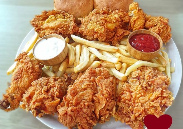 طريقة عمل دجاج مقلي مقرمش