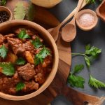 طريقة عمل طاجن عكاوي بالبطاطس