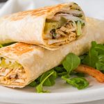 طريقة عمل شاورما الدجاج في البيت