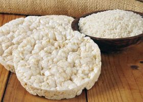 طريقة عمل كعك الارز الكوري