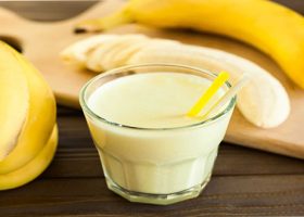 طريقة عمل عصير الموز المثلج